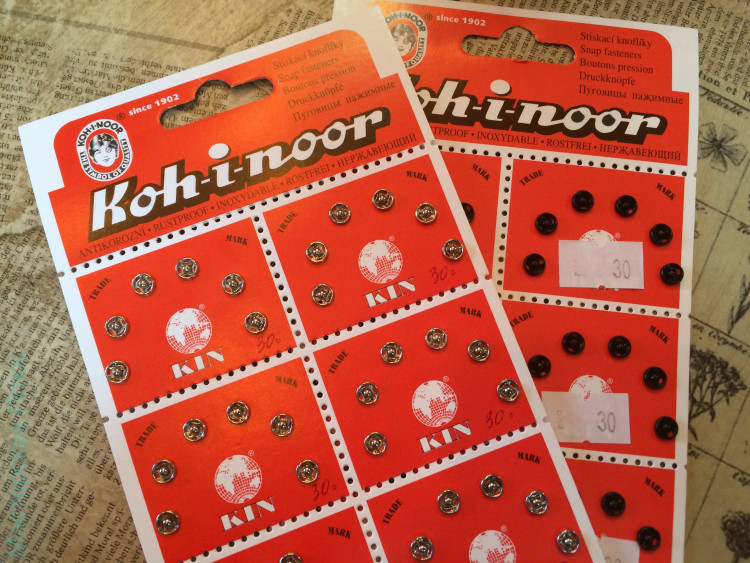 Кнопки 4 мм Koh-i-Noor 6 шт. Кнопки 4 мм Koh-i-Noor 6 шт.