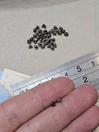 МС-26, Металлические пуговки Микро Сердечки 3 мм