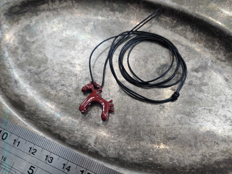 Лошадка-подвеска на шнурке, 1 шт